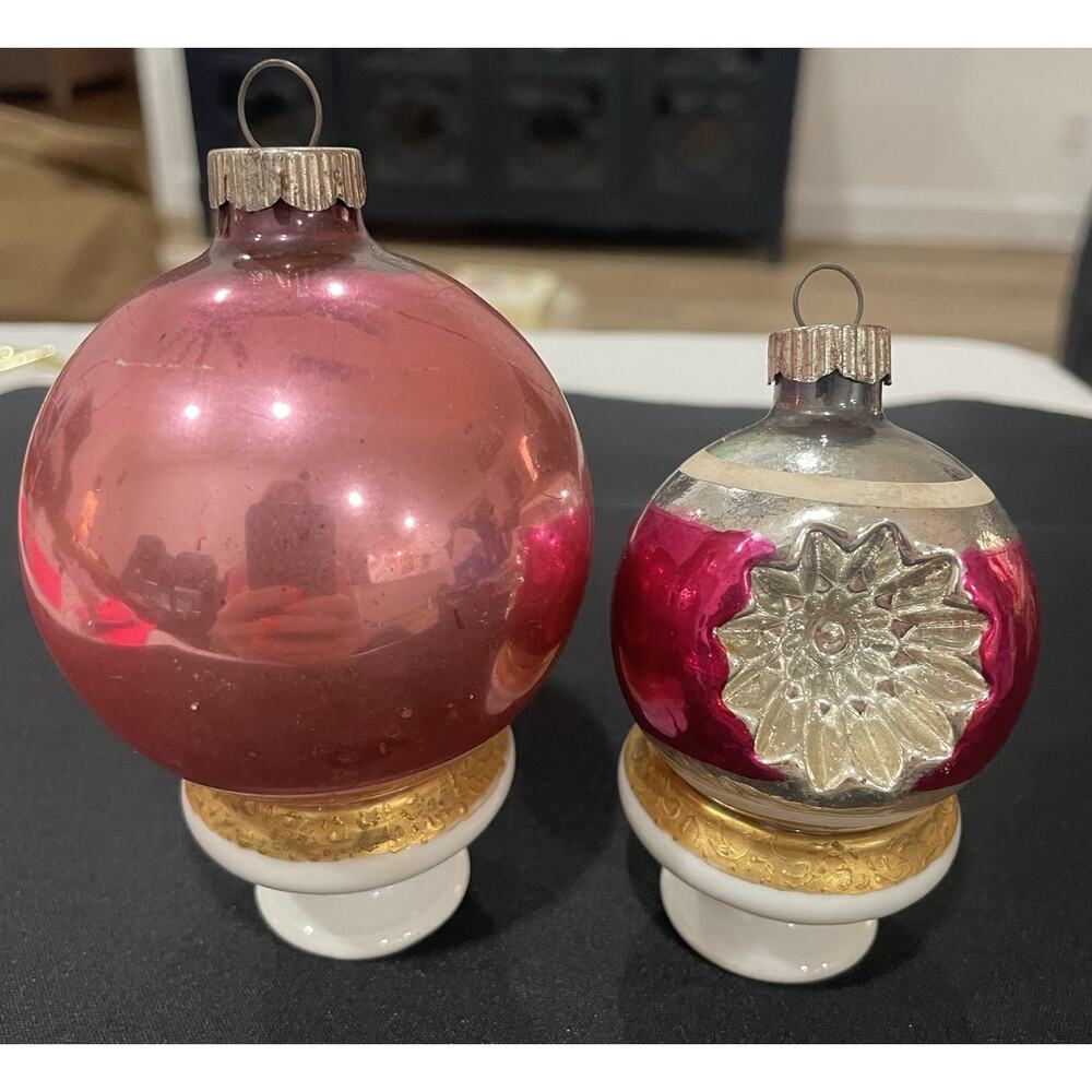 Vintage Shiny Brite Original Caps Glass Ornaments. 1 Double Indented & 1 Solid